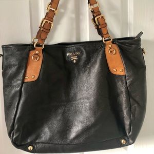 Pre-loved PRADA VINTAGE TOTE bag